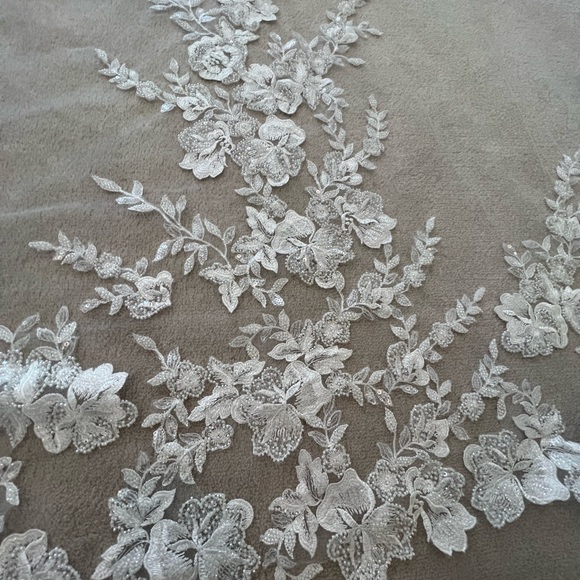 WEDDING VIEL - Picture 4 of 15